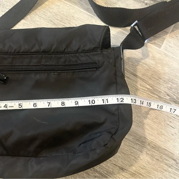Vintage 90's Prada Vela Nylon Double Buckle Black Messenger Crossbody Bag Rare - Picture 8 of 9